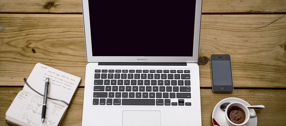 cómo encontrar trabajo en redes sociales